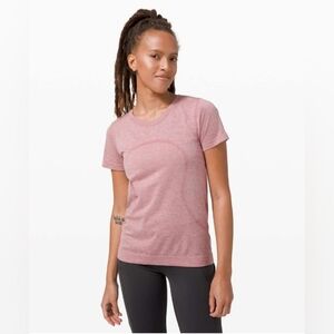 Lululemon Swiftly Relaxed Short Sleeve 2.0 Cherry Tint / White Size 8-10